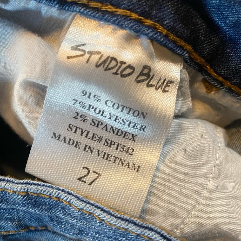 Studio Blue denim distressed stretch jeans size 27 - Picture 5 of 8